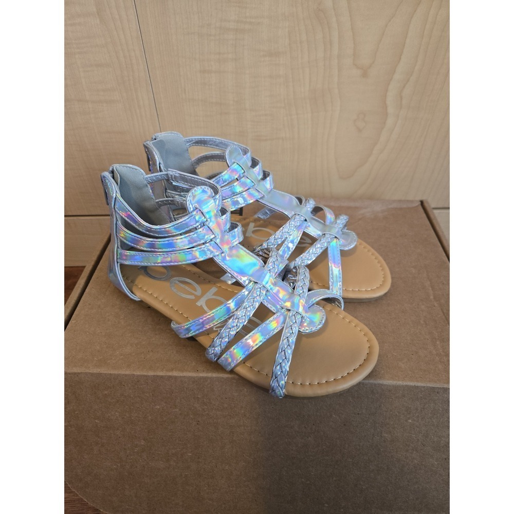 Bebe Girls Silver Iridescent Holographic Gladiator Sandals Strappy Back Zip Flat